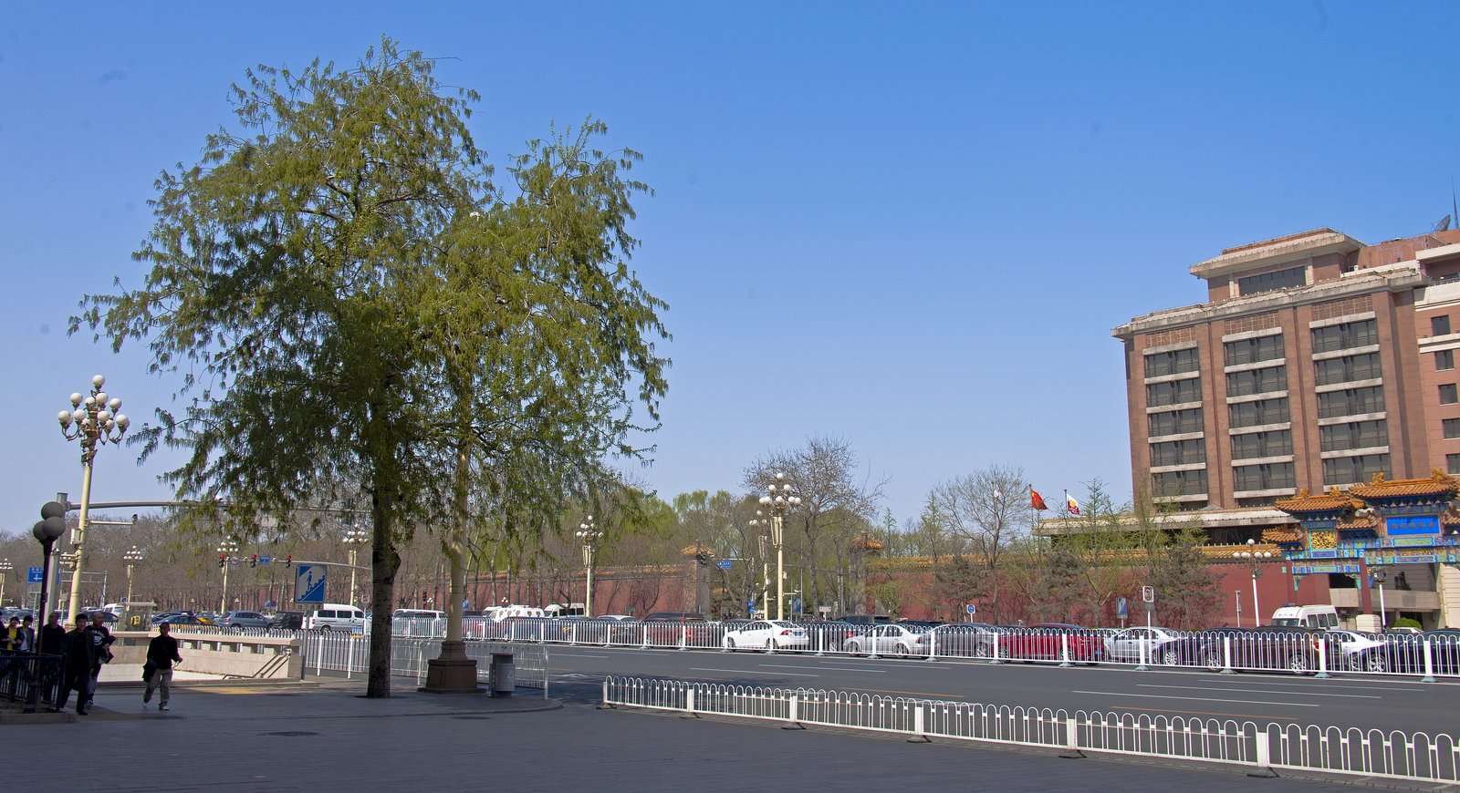 Avenida Chang'an Este, en Pekín, a la altura de la calle Nanheyan